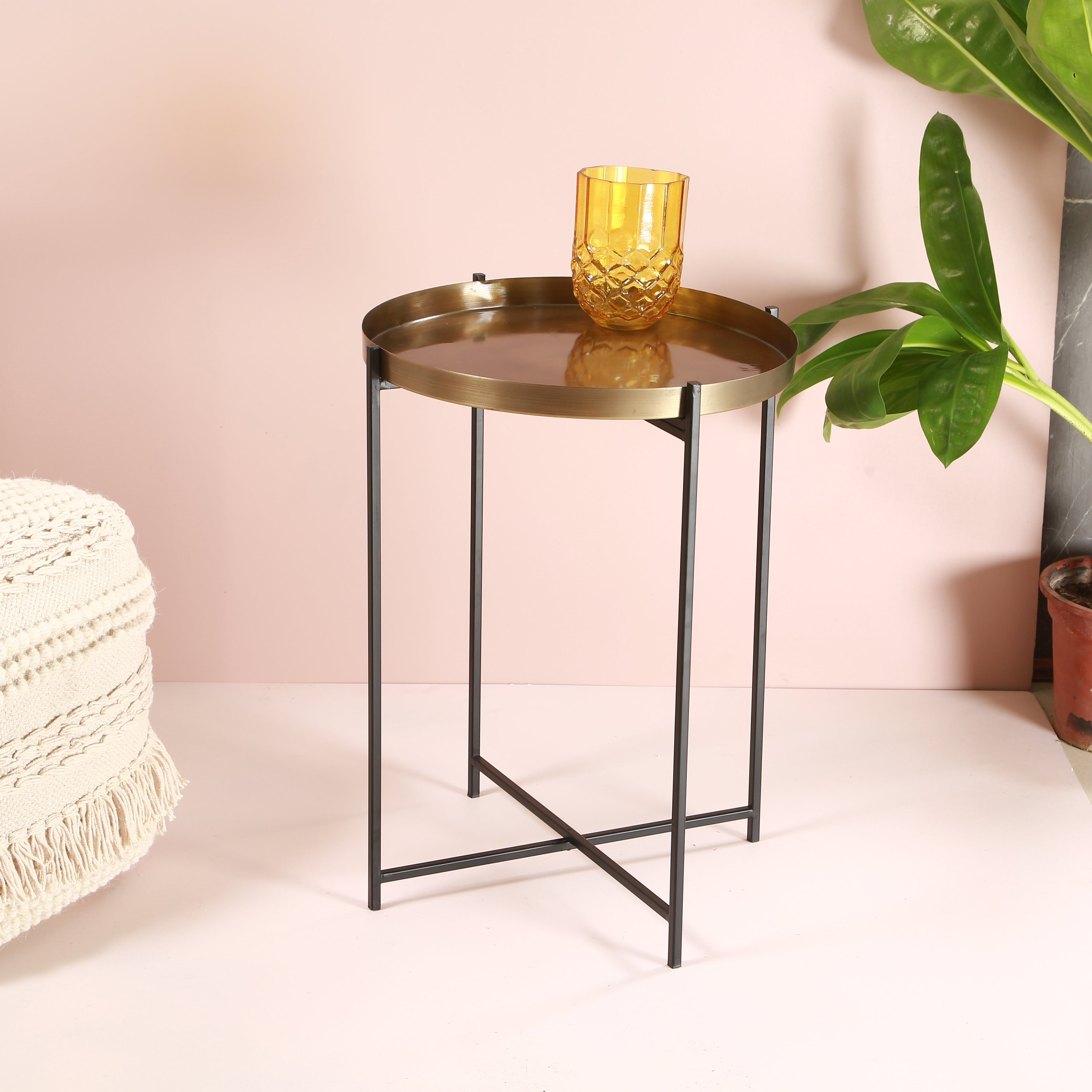 Jaanvi Accent Table