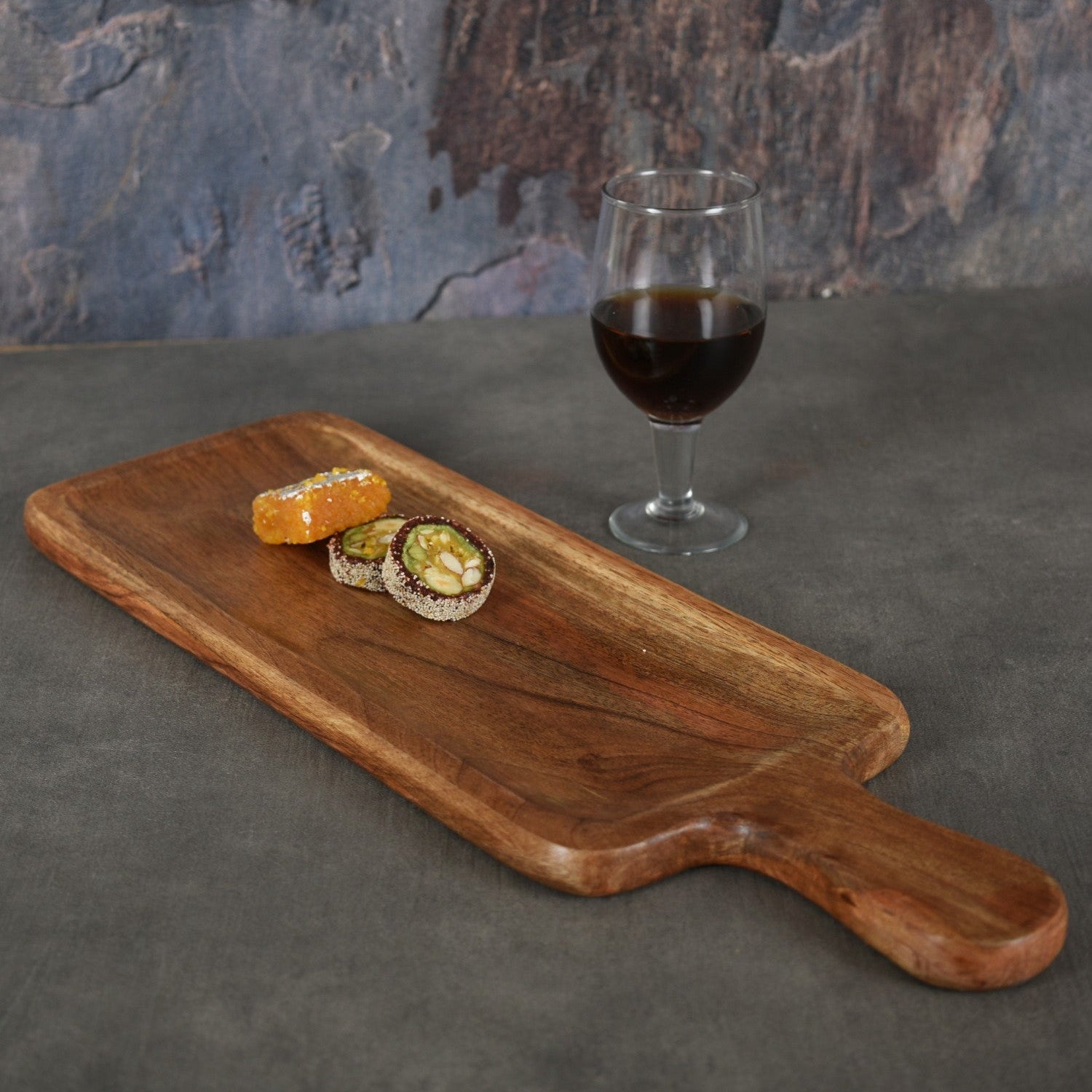 Aachman Wooden Rectangle Grooved Platter with Handle 17.5 inches