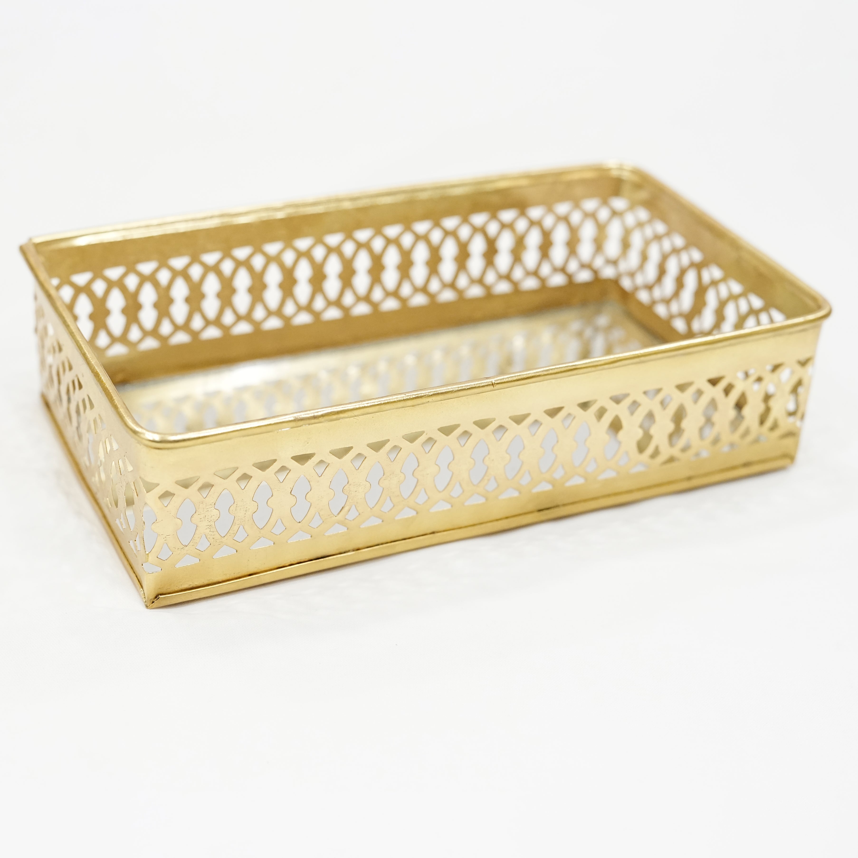 Shaam Tray with Mirror Base