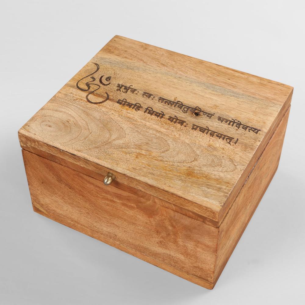 Manor House Gayatri Mantra Wooden Box